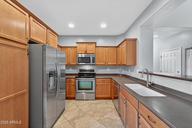 Foto del edificio - 16226 N 21st Ln