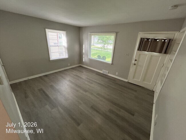 Foto del edificio - 3223 N 84th St