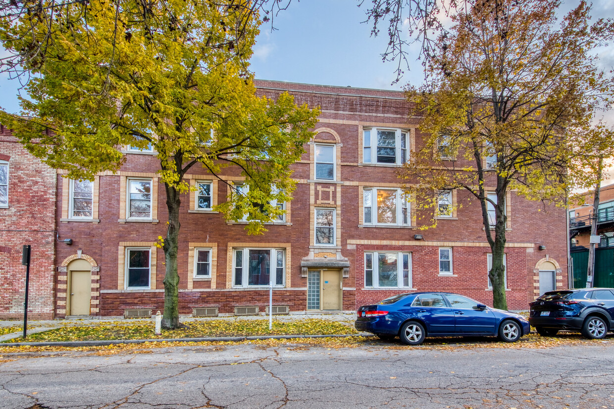 Foto principal - 2513 W Le Moyne St