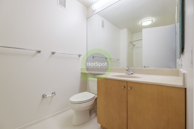 Foto del edificio - 528 N Kingsbury St