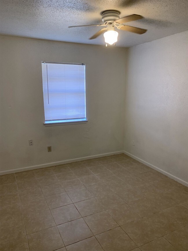 Foto del edificio - 2005 Kazmeier Plaza