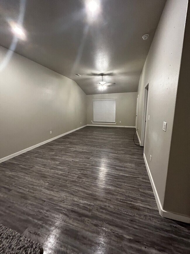 Foto del edificio - Brand new townhouse