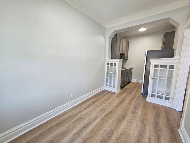 Foto del edificio - 4753 N Monticello Ave