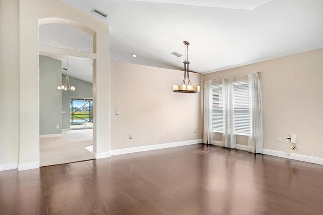 Building Photo - 4190 Chardonnay Dr