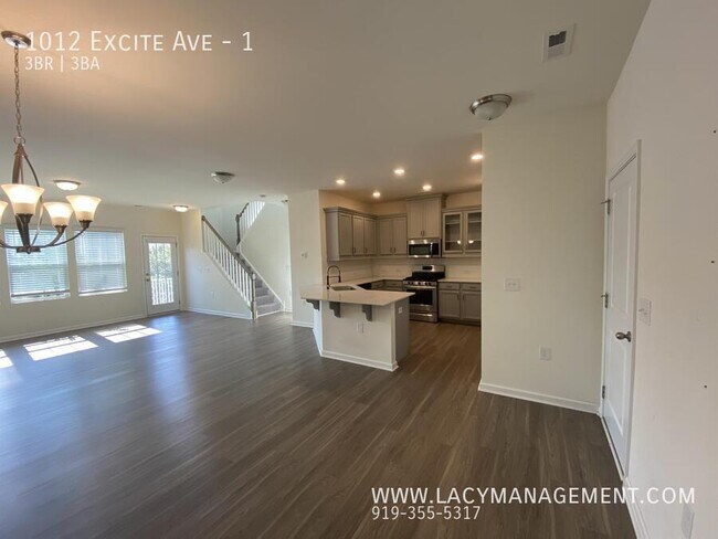 Building Photo - 1012 Excite Ave