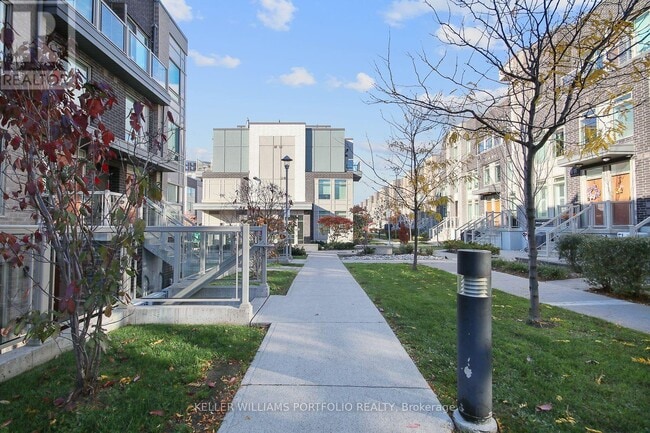 Photo du bâtiment - 7 Applewood Ln