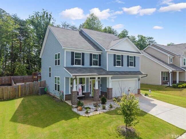 Building Photo - 663 Heartpine Dr