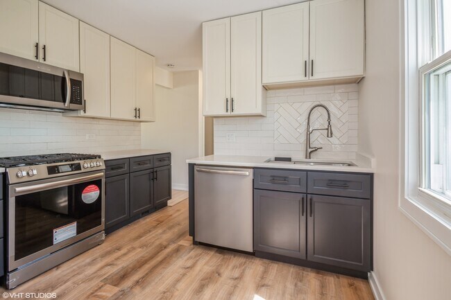 Foto del edificio - 490 E Vallette St