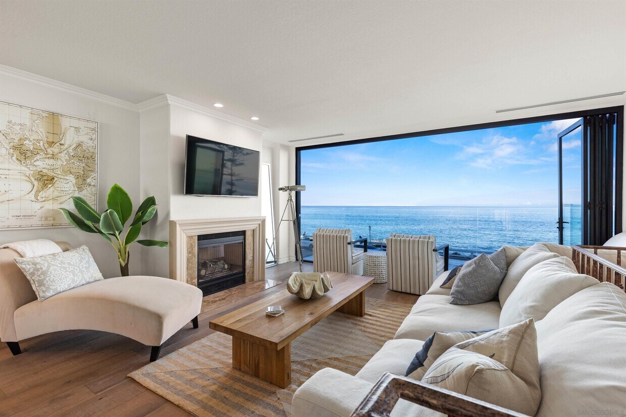 Foto principal - 939 Coast Blvd