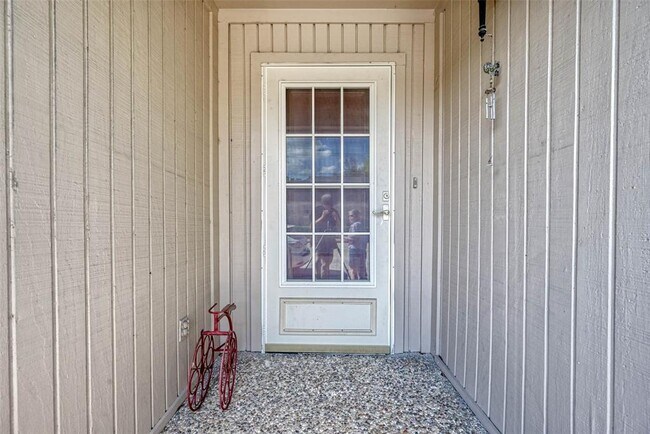 Foto del edificio - 4 River Creek Way