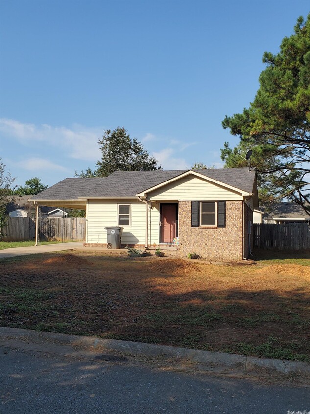 211 Joy Dr, Searcy, AR 72143 House Rental in Searcy, AR