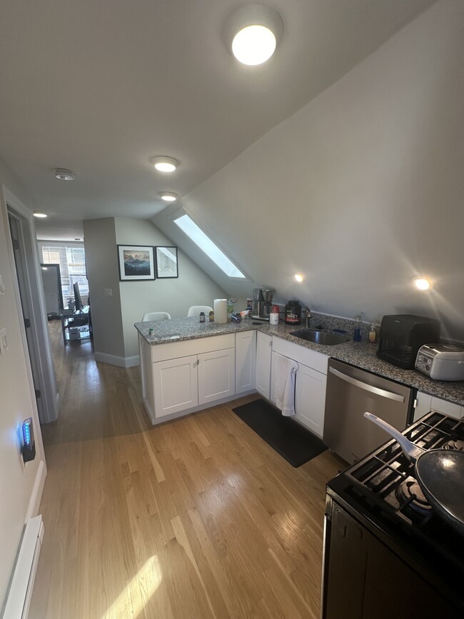 Foto del edificio - 343 Beacon St