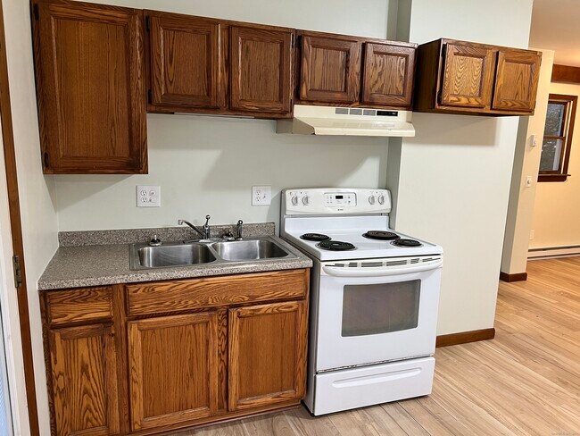 Foto del edificio - 227 Danbury Rd