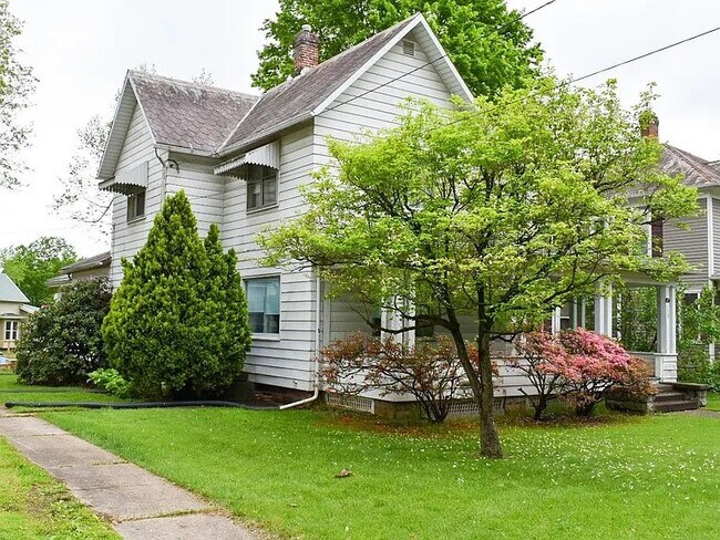 Foto del edificio - 116 Wooster Rd