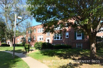 Building Photo - 1809 Queens Ln