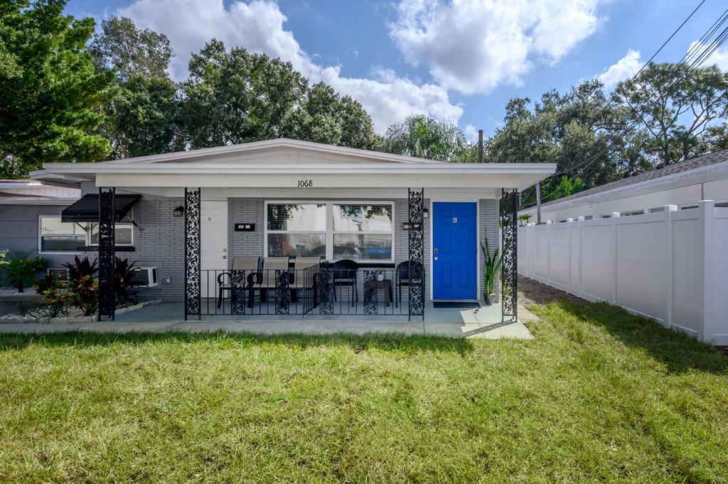 Foto principal - 1068 S Clearview Ave Unit B