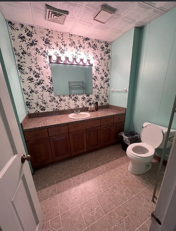 Foto del edificio - 714 Freeman Rd