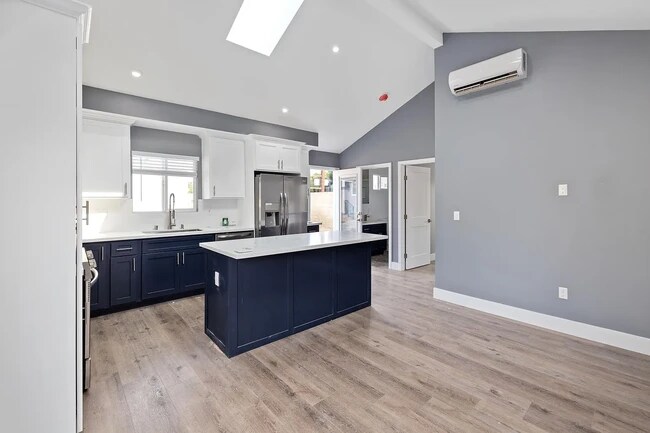 Foto del edificio - 1805 N Greenbrier Rd