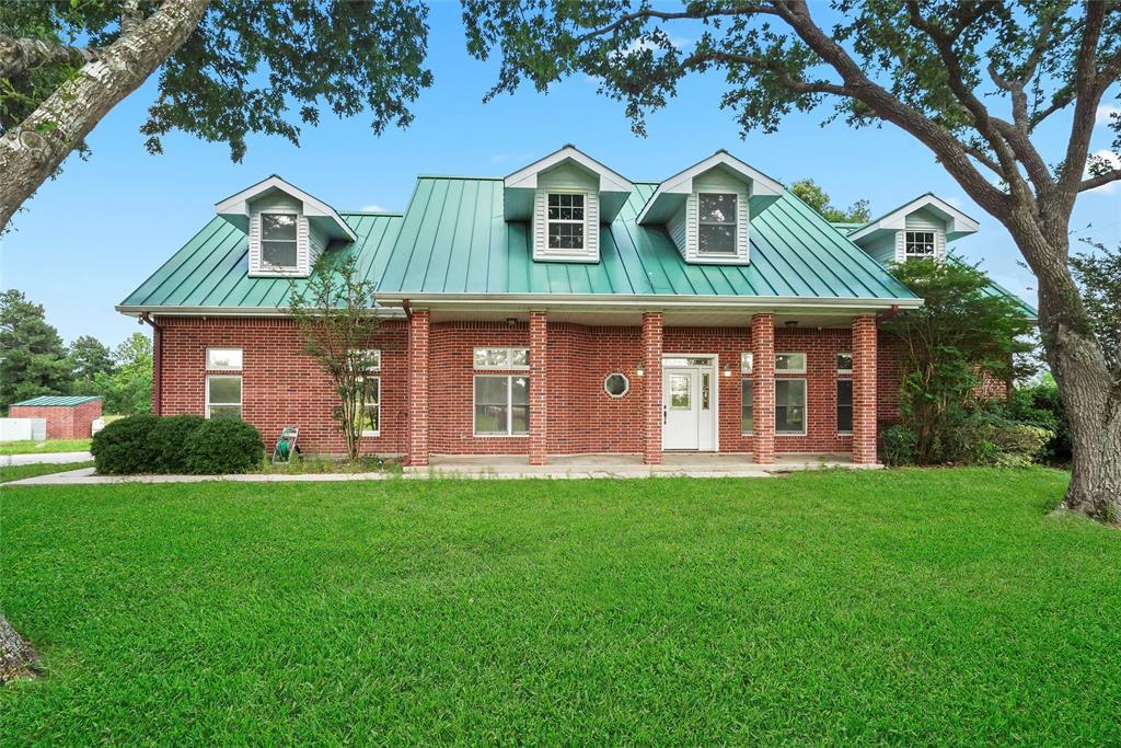 Foto principal - 19250 Becker Rd