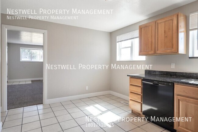 Building Photo - $250 OFF 1ST MONTH'S RENT - Remodeled 2-be...