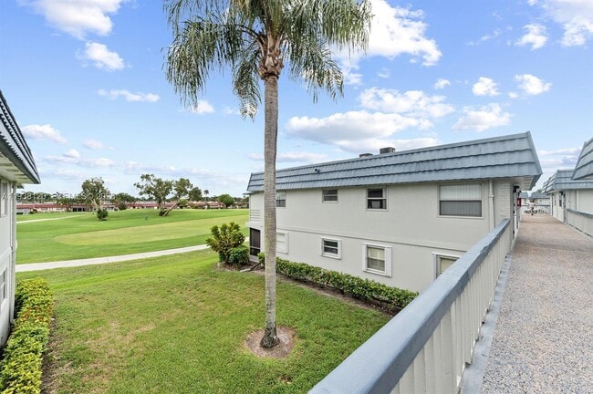 Building Photo - 191 Tuscany C