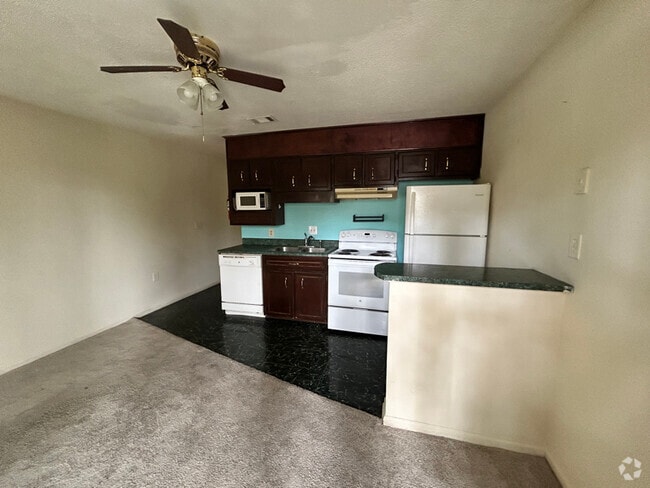 Building Photo - 232 Lanier Dr