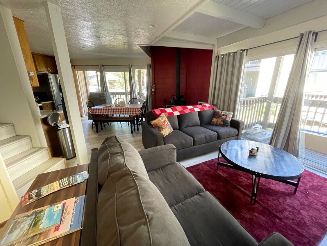 Primary Photo - Year-Round Rental: Fully Furnished 2 Bedro...
