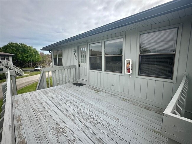 Building Photo - Timber Ridge Village