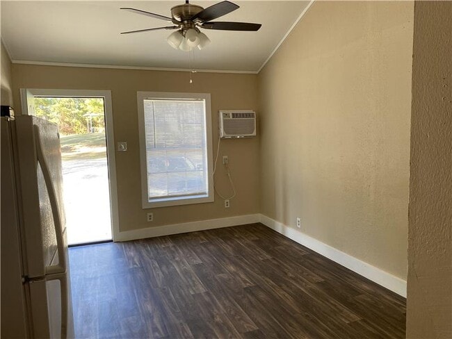 Building Photo - 151 Dv Byrd Ln