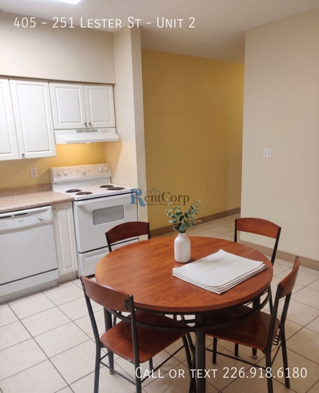 Building Photo - 251-251 Lester St