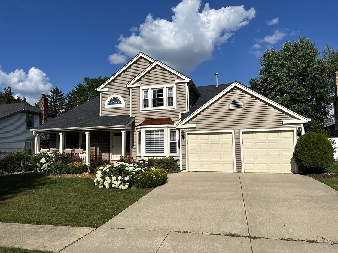 553 Rutgers Ln, Elk Grove Village, IL 60007 House Rental in Elk Grove Village, IL