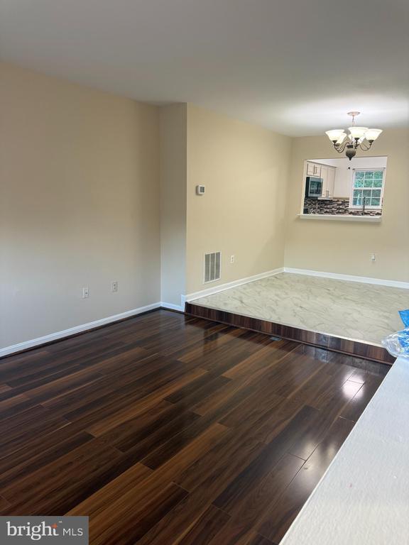 Foto del edificio - 18 Hunters Gate Ct