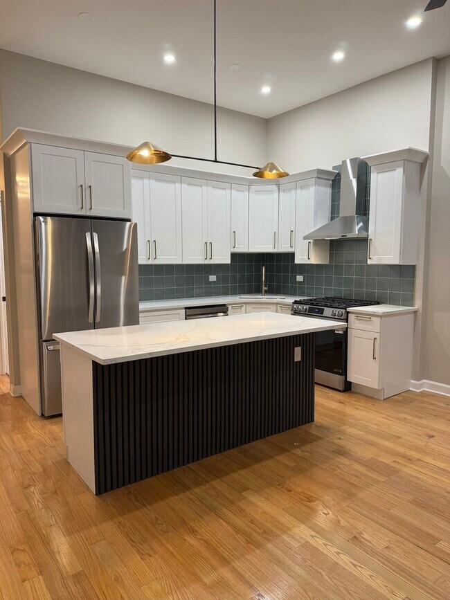 Foto del edificio - 912 N Ashland Ave