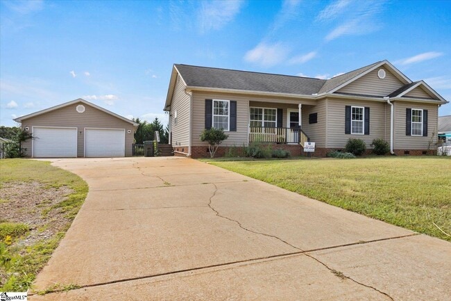 Building Photo - 602 Delward Way