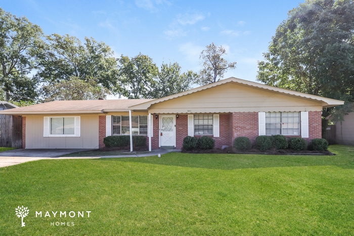 Foto principal - 3451 Harle St