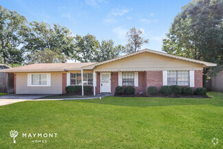 Building Photo - 3451 Harle St