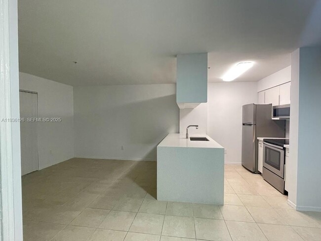 Foto del edificio - 430 S Park Rd