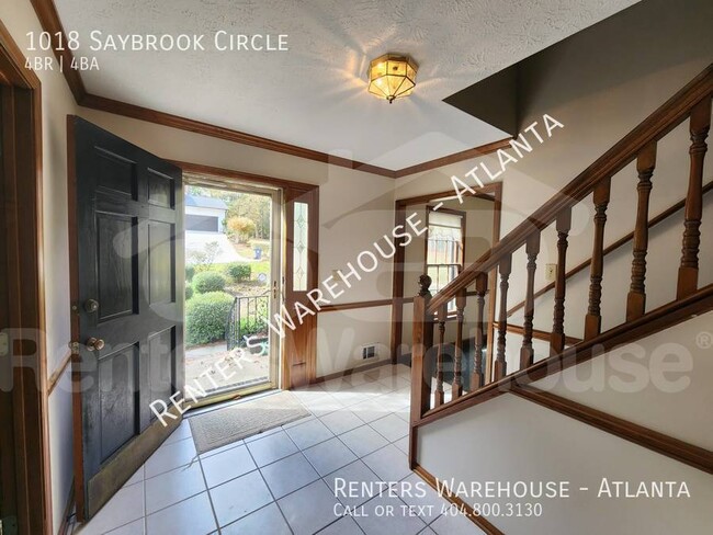 Foto del edificio - Your Spacious Oasis Awaits – Discover Home...