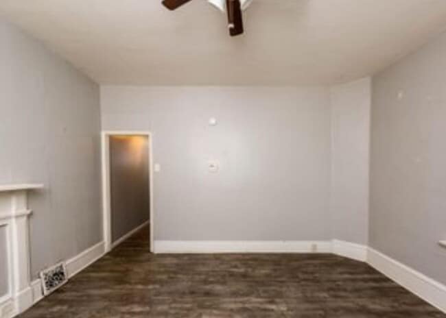 Living Room - 312 N 10th St