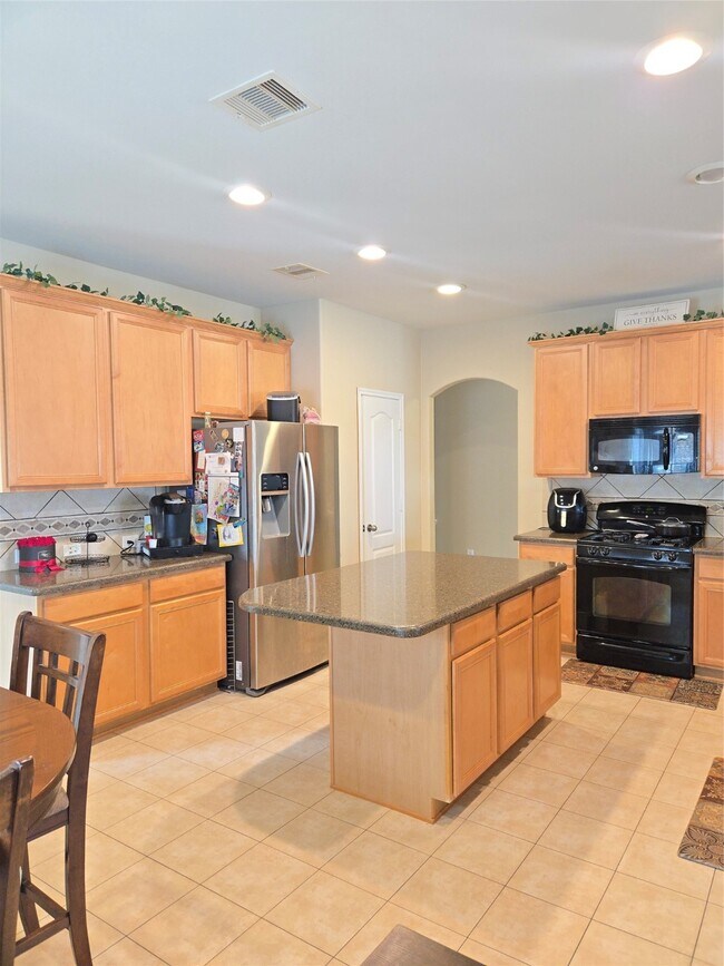 Foto del edificio - 20618 Saddleback Chase Ln