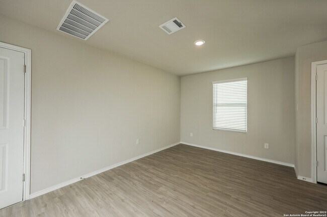 Foto del edificio - 7314 Cultivator Way