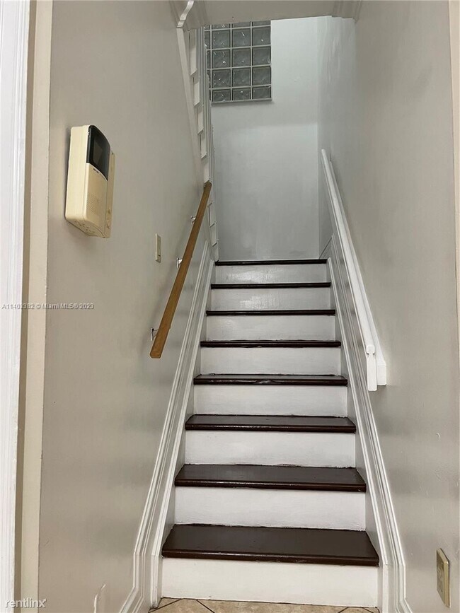 Foto del edificio - 3 br, 2.5 bath House - 4195 Tree Tops Rd