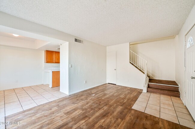 Foto del edificio - 4435 E Pueblo Ave