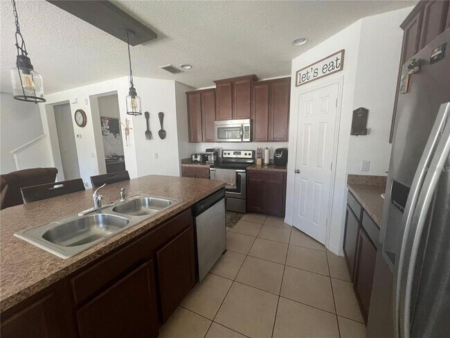 Foto del edificio - 3197 Turret Bay Ct