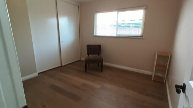 Building Photo - 20644 Collegewood Dr