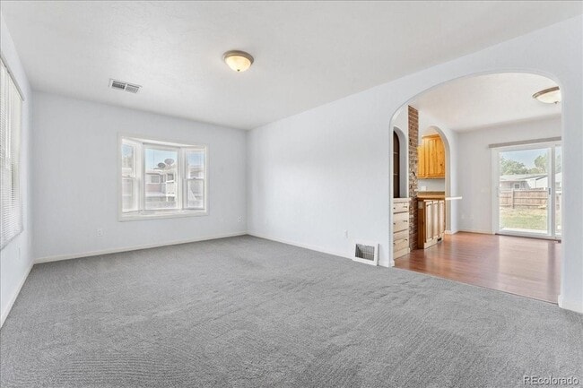 Building Photo - 1331 Ammons St