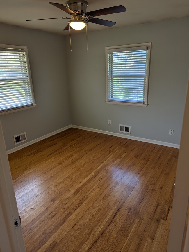Foto del edificio - 8804 West 48th Terrace