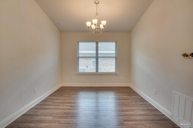 Foto del edificio - 3633 Conley Dr