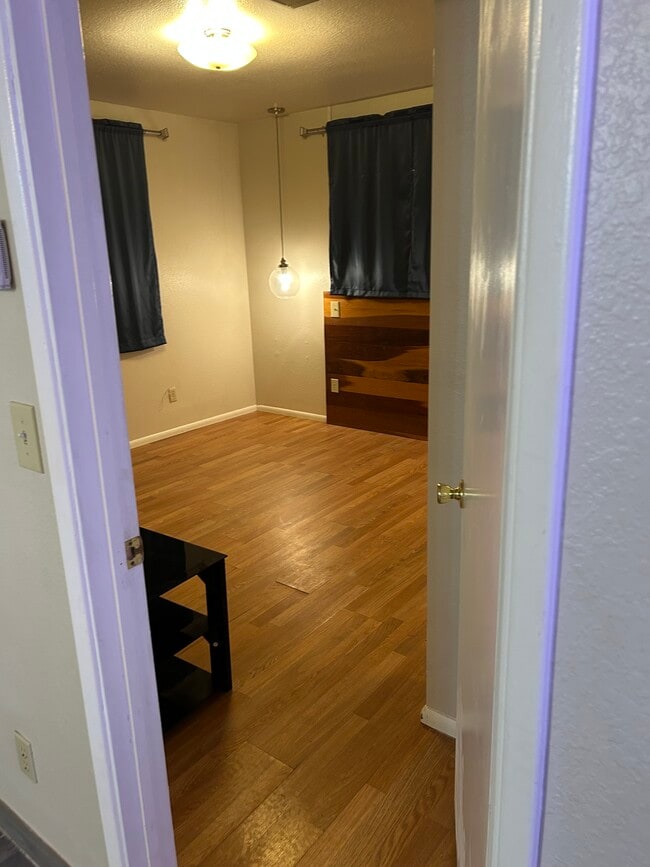 Foto del edificio - 810 S Owens Ln