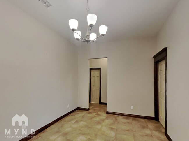 Foto del edificio - 1114 Merlin Dr
